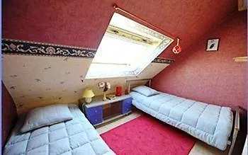 Maison Et Table Joliot Curie Queven Hotel